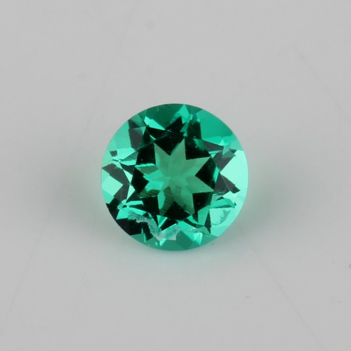 round shape lab emerald